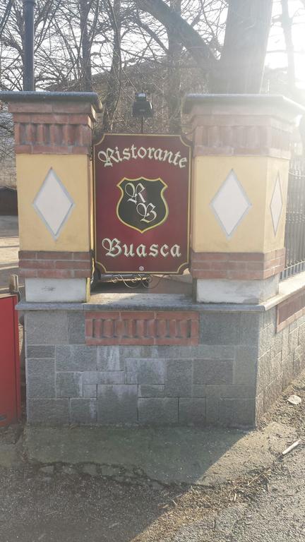 Hotel Ristorante Buasca Cuorgnè Exterior foto