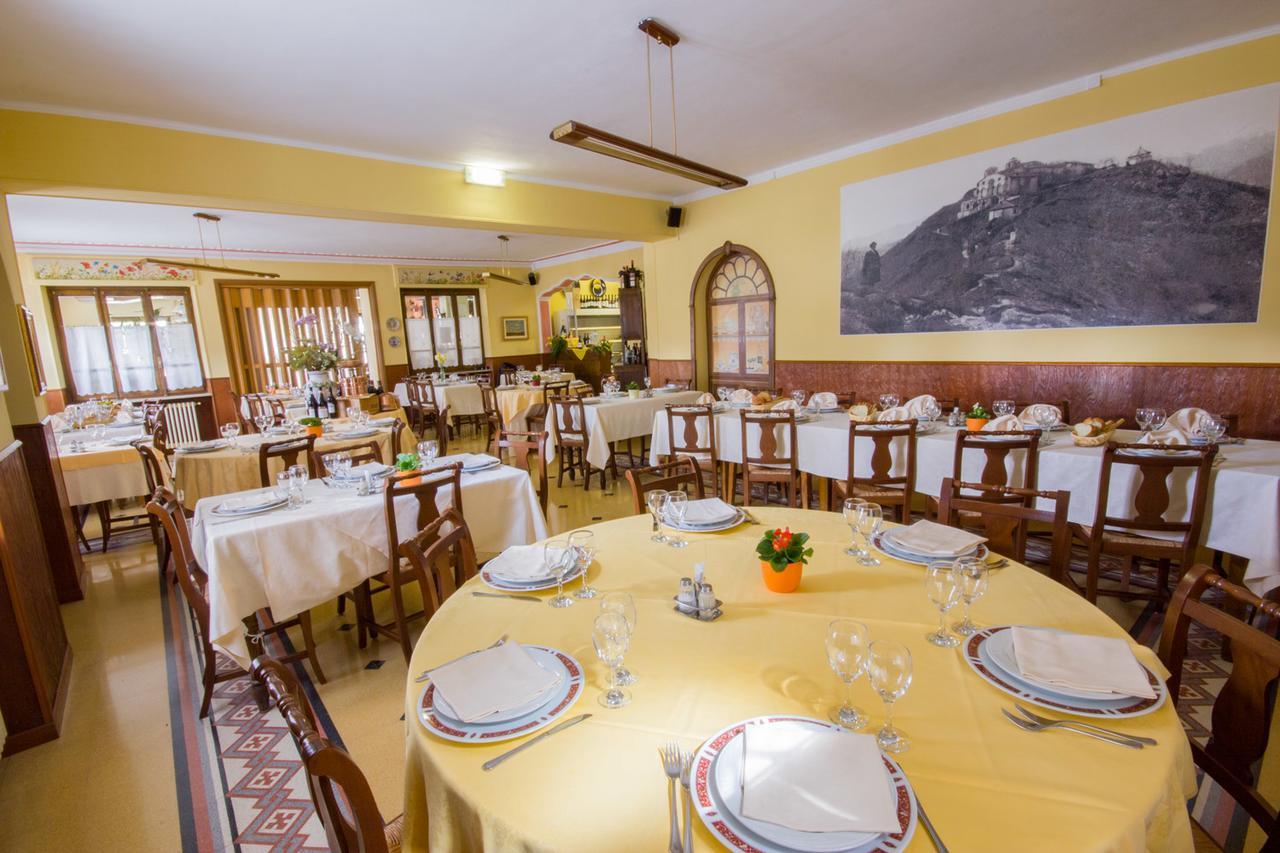 Hotel Ristorante Buasca Cuorgnè Exterior foto